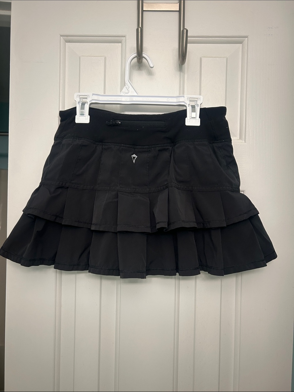 Ivivva (Lulu) Sporty Black Ruffled Tennis Skirt - Women's Active Skirt